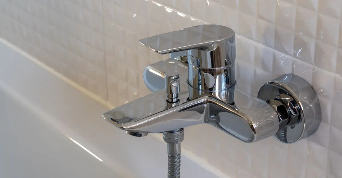Usługi hydrauliczne - Jak wybrać najlepszego hydraulika?
