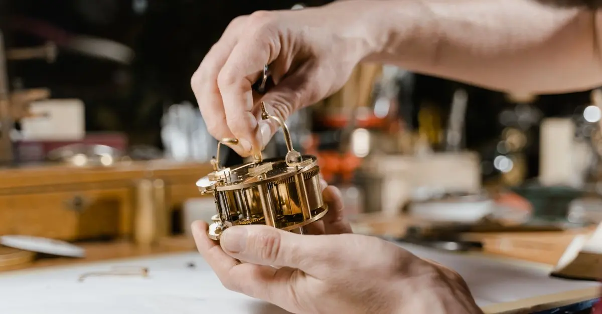 Guide d'Achat Horlogers Artisanaux : Choix & Sélection