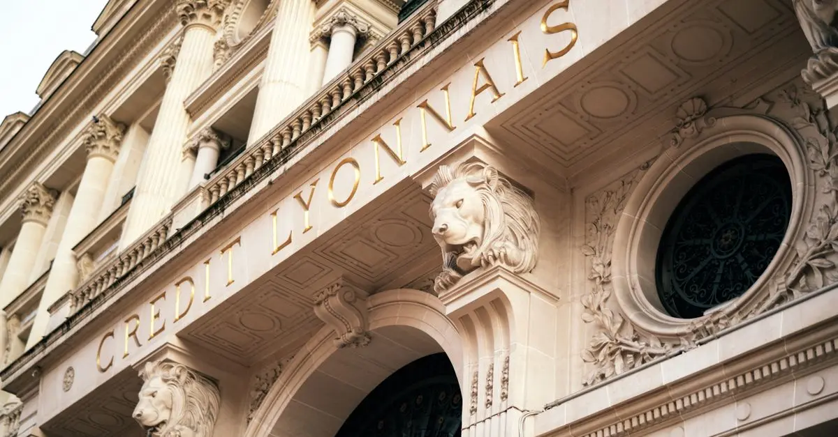 Guide d'Achat sur les Assurances Associées au Rachat de Crédits