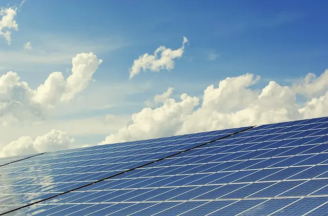 Guía de Compra: Sistemas Solares Domésticos